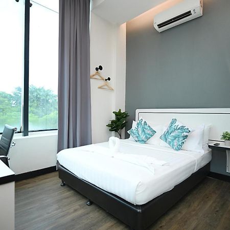 Swing & Pillows - Kota Kemuning Selangor Shah Alam Exteriér fotografie